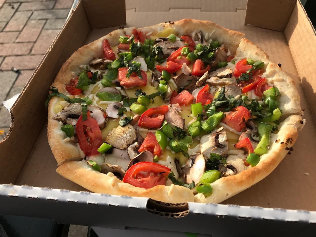 ORIGINAL CRUST VEG PIZZA WITH PLANT-BASED CHEESE photo by THE ANIMAL-FREE CHEF