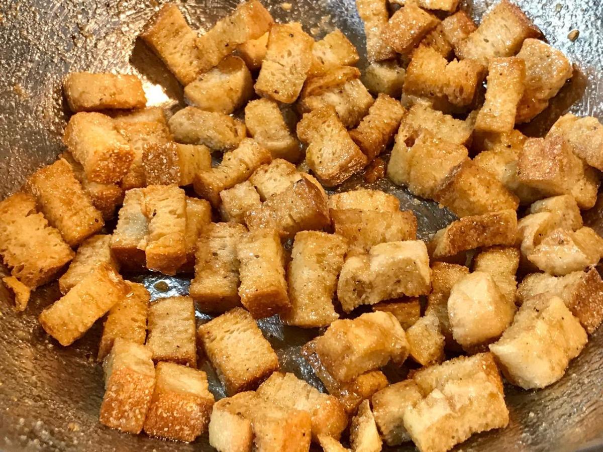 AFC Maple English Muffin Croutons