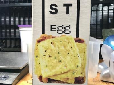 JUST EGG The Toasted Omelette